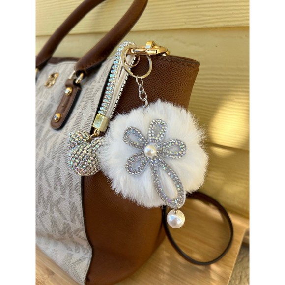 Mickey Shape Rhinestone keychain/pendant & fur ball SILVER/WHITE - Picture 2 of 5